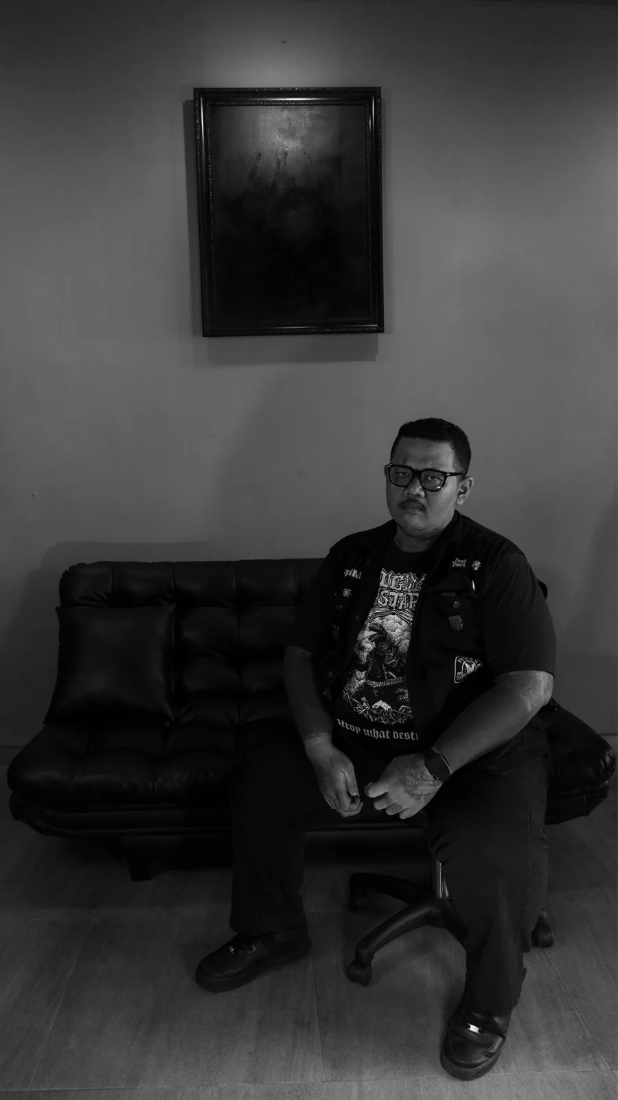 Bom2X — dotwork and blackletter lettering tattoo artist
