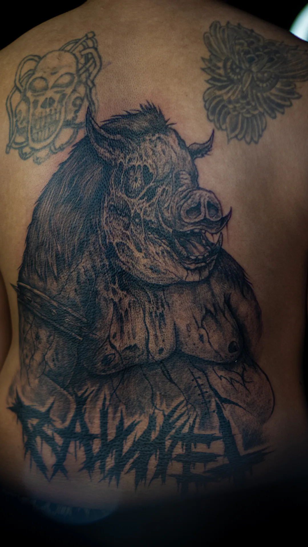 Black-and-grey realism